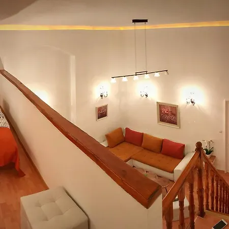 Moon Palace * Budapest